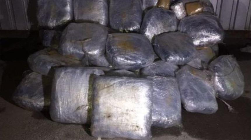 Kocaeli Polisinden Zehir Tacirlerine B&uuml;y&uuml;k Darbe