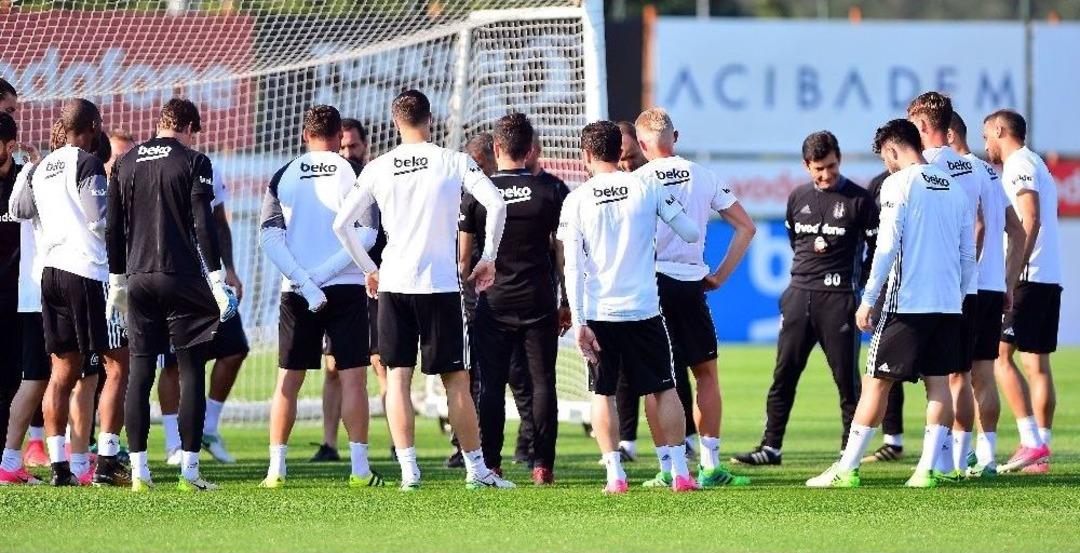 Beşiktaş, Osmanlıspor Ma&ccedil;ı Hazırlıklarını S&uuml;rd&uuml;r&uuml;yor