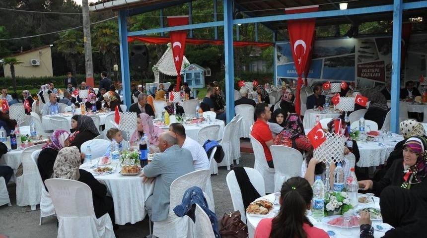 Şehit Aileleri İle Protokol İftarda Buluştu