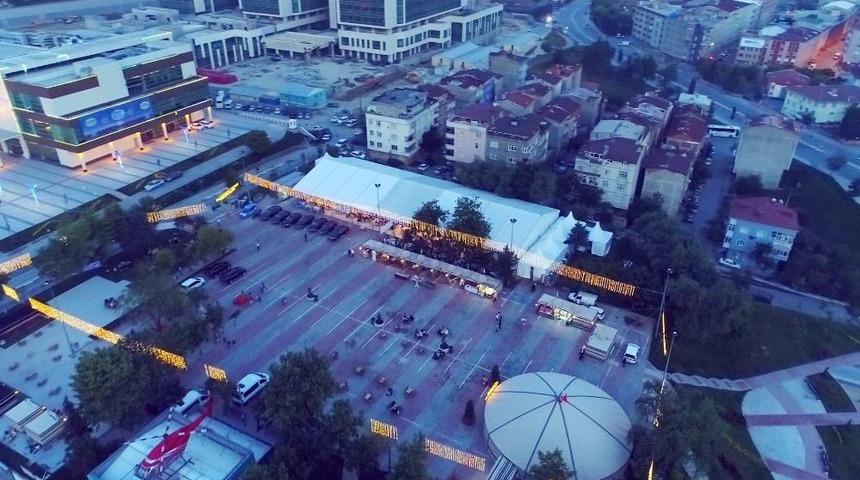 Sultangazi&rsquo;de Sivaslılar İftarı Havadan G&ouml;r&uuml;nt&uuml;lendi