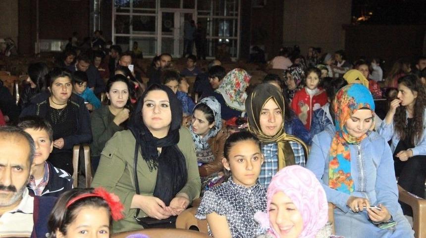 Hakkari&rsquo;de Helikopter Kazası Şehitleri İ&ccedil;in Mevlit Okutuldu