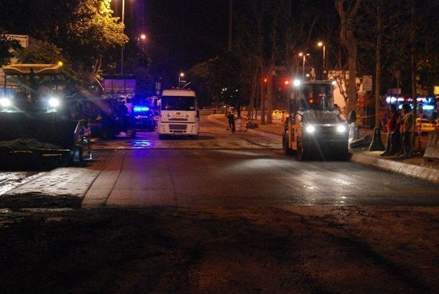 Beşiktaş’ta Çöken Yol 12 Saatlik Çalışmanın Ardından Trafiğe Açıldı