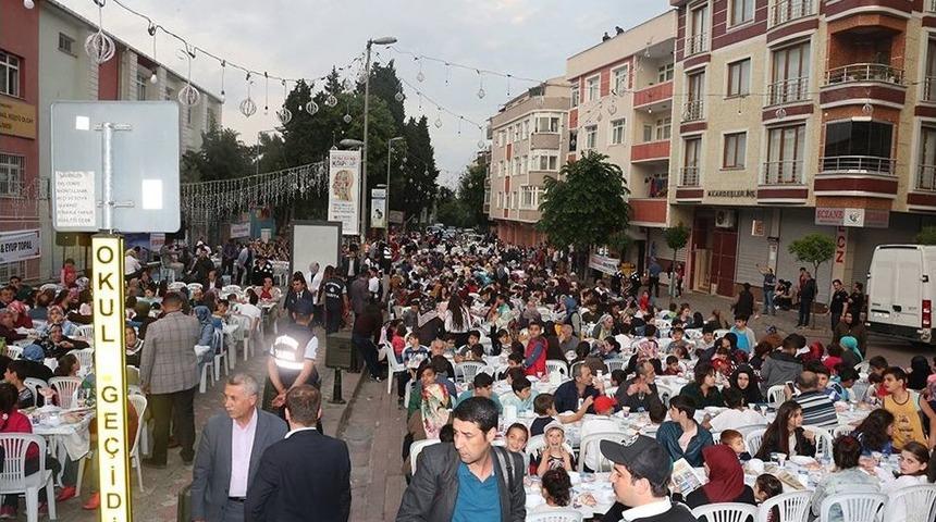 Mahallece İftar Yaptılar