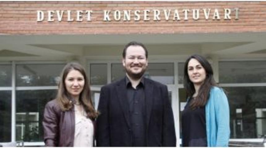 Yılın Piyanisti Ve Oda M&uuml;ziği Topluluğu Anadolu &Uuml;niversitesi Devlet Konservatuvarından