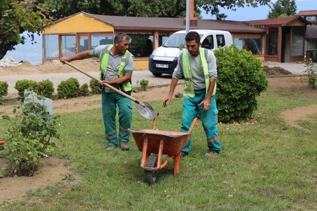 Burhaniye’de Yeşil Alanlar Artıyor