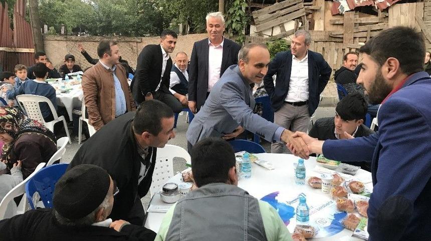 Arnavutk&ouml;y&rsquo;de &lsquo;g&ouml;n&uuml;ller De Sofralar Da Bir&rsquo;