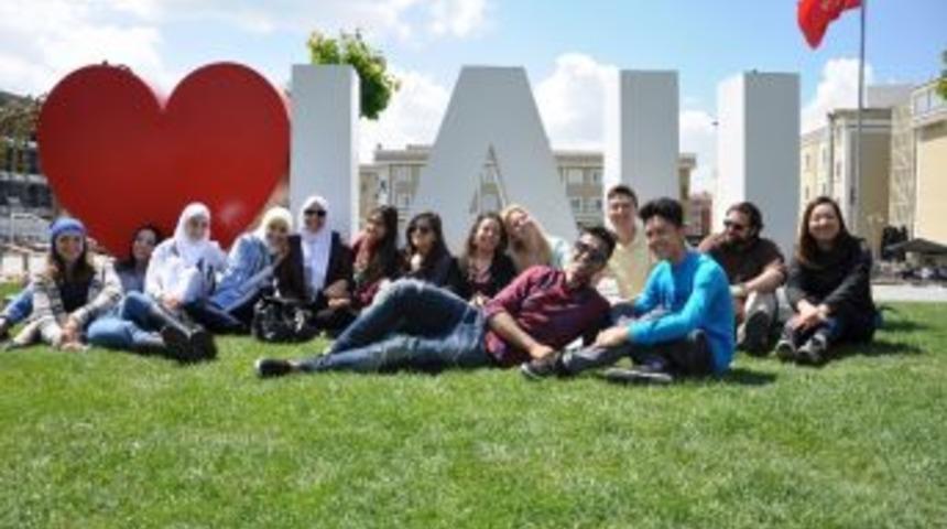 İstanbul Aydın &Uuml;niversitesinin Diploması T&uuml;m D&uuml;nyada Ge&ccedil;erli!