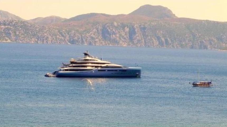 İngiliz Milyarder Marmaris'te