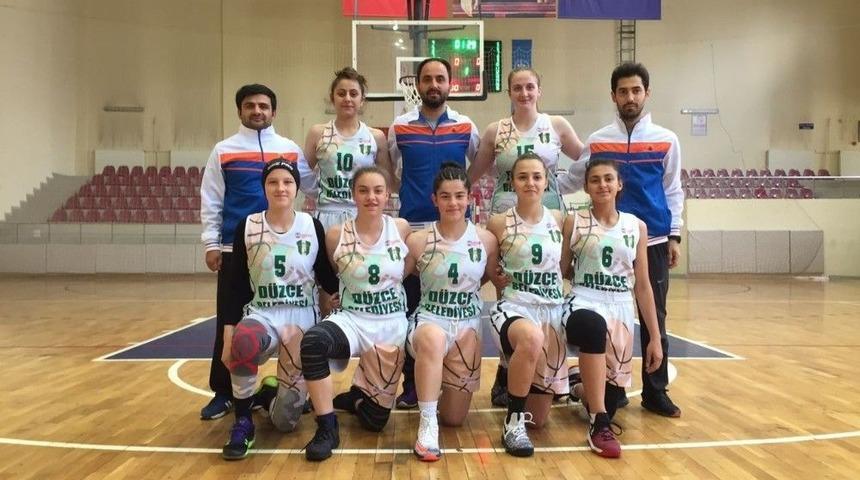 D&uuml;zce K&uuml;lt&uuml;r Koleji Basketbolda Finalde