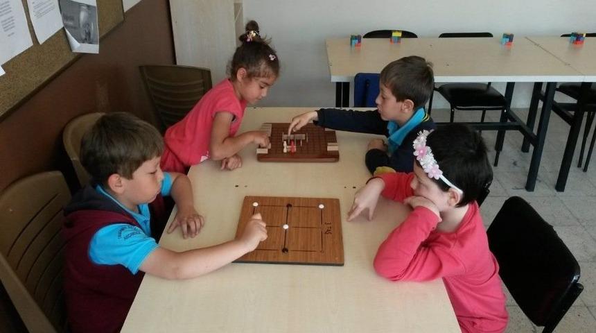 Sınıflar Arası Akıl Oyunları Yarışması Yapıldı