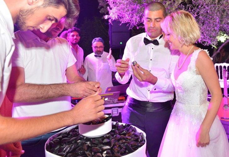 Pasta yerine midye dolma G1