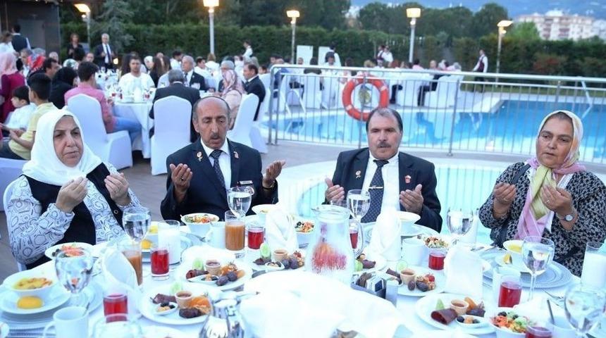 Bozbey, Şehit Yakınları Ve Gazilerden Helallik İstedi