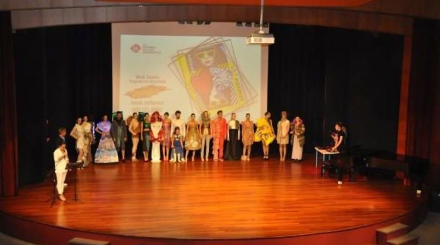 Artırılmış Ger&ccedil;eklik Defilesi Nefes Kesti