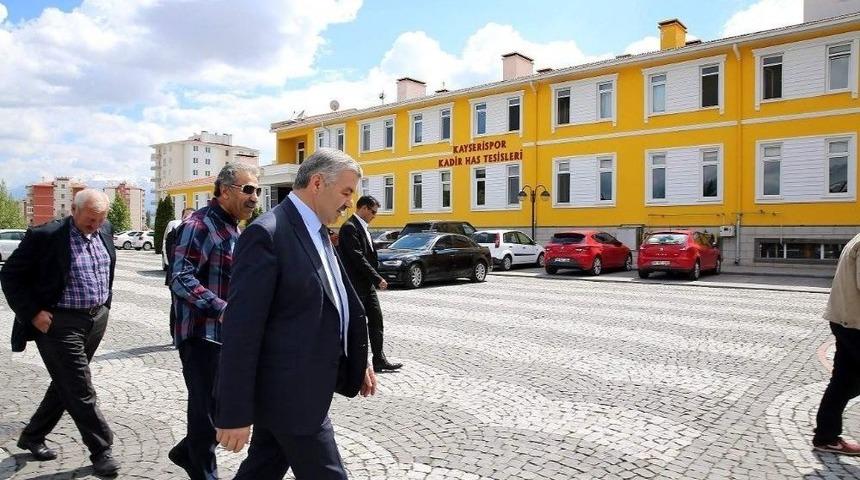 Başkan &Ccedil;elik Yatırımları İnceledi