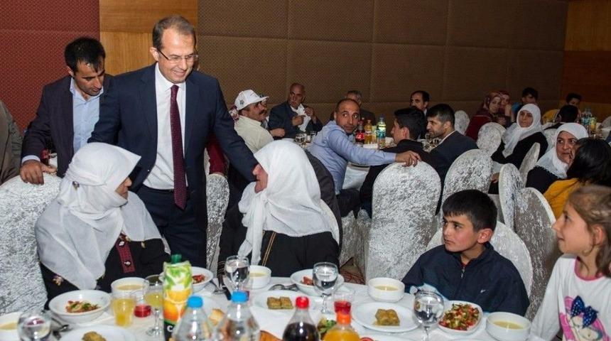 Vali Taşyapan&rsquo;dan Şehit Aileleri Ve Gazilere İftar Yemeği