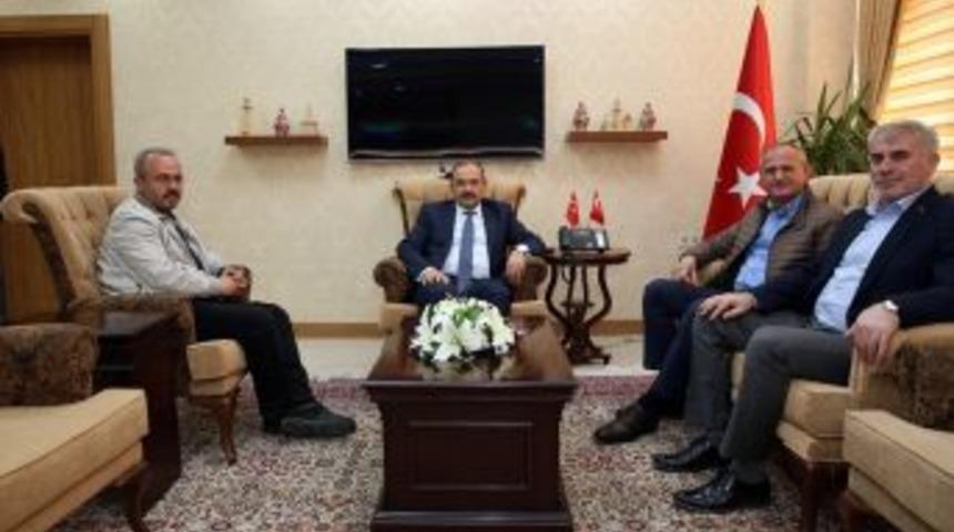 Başkan Mehmet Keleş, Vali İsmail Ustaoğlu&rsquo;nu Ziyaret Etti