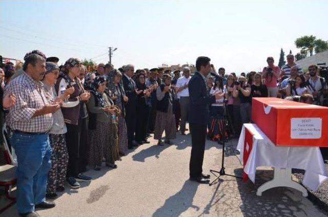 Şehit Annesinin 'bana Kokun Geliyor' Sözleri Yürekleri Dağladı