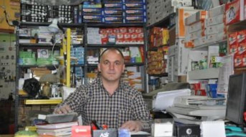 Kars&rsquo;ta Elektrik&ccedil;iler Sahte Elektrik&ccedil;ilerden Şikayet&ccedil;i