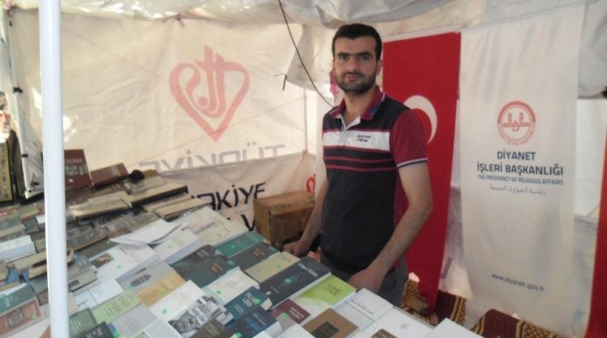 Balıklıg&ouml;lde Kitap Sergisi A&ccedil;ıldı