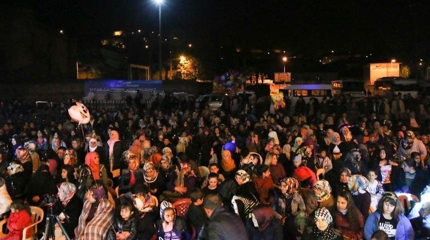 Abdurrahman &Ouml;n&uuml;l&rsquo;den İlahi Konseri