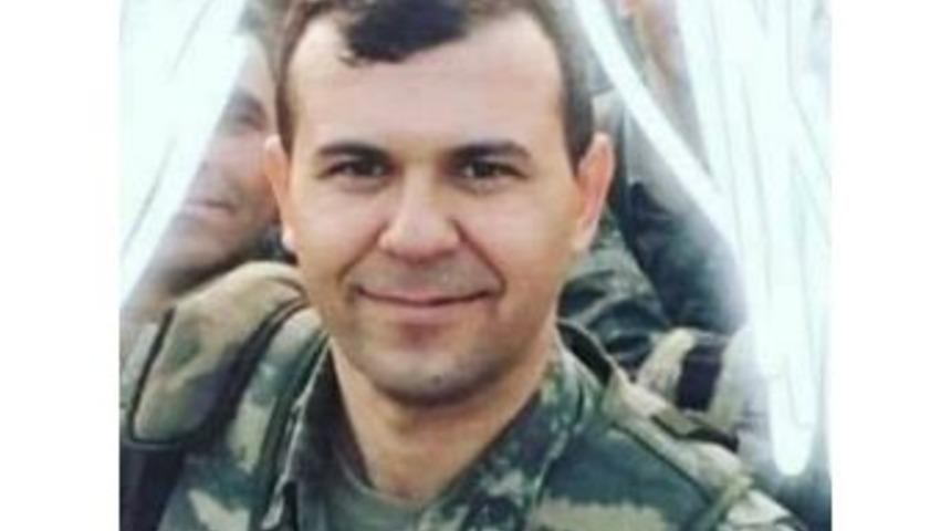 G&ouml;zyaşları Şehit Y&uuml;zbaşı İlker Acar İ&ccedil;in Aktı