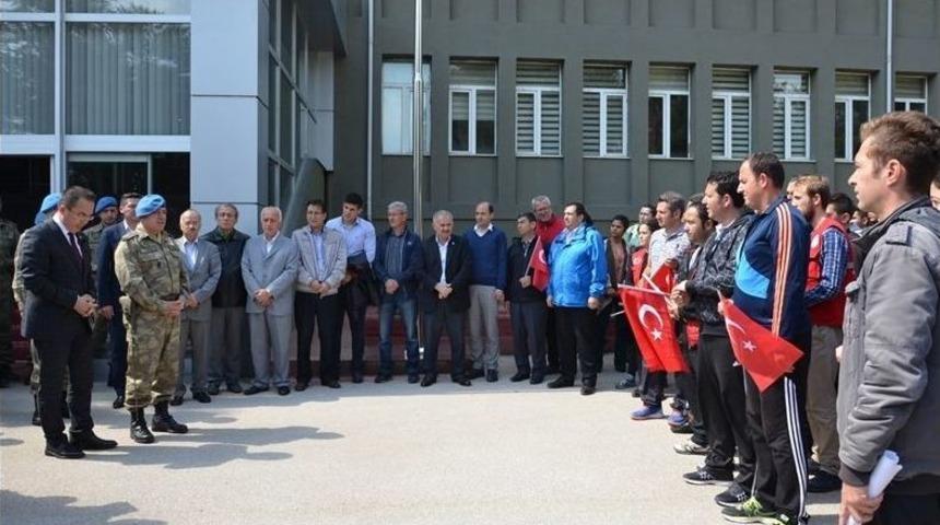 &Ouml;ğrencilerden Komando Tugayı&rsquo;na Taziye Ziyareti