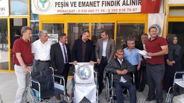 Sakatlar Derneğinden Tekerlekli Sandalye Dağıtımı 2