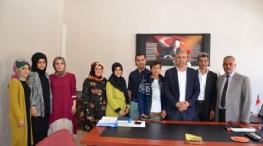 Darende&rsquo;de İki &Ouml;ğrenci Teog&rsquo;da B&uuml;t&uuml;n Soruları Doğru Yanıtladı