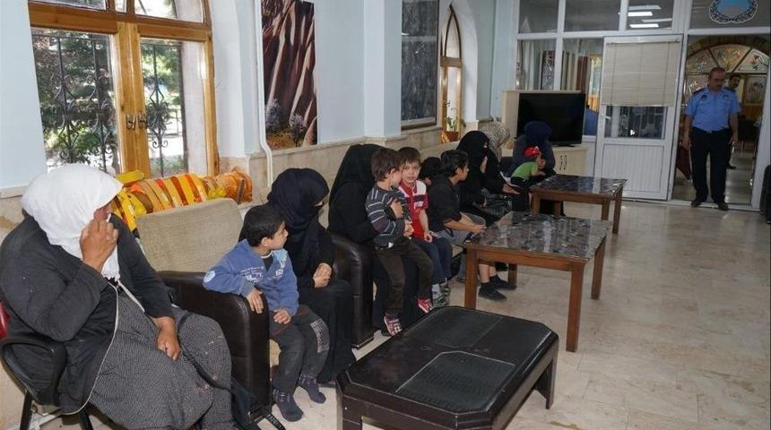 Nevşehir&rsquo;de Dilencilerle M&uuml;cadele S&uuml;r&uuml;yor