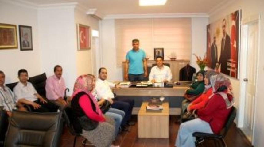 Ak Parti Mezitli&rsquo;de Halk G&uuml;nleri Devam Ediyor