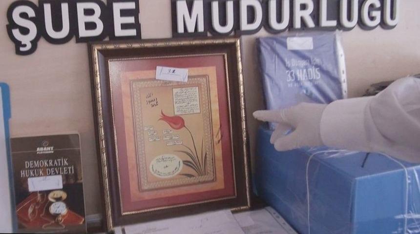 İş Adamlarına Operasyonda Fetullah G&uuml;len İmzalı &rsquo;&rsquo;lale&rsquo; Fig&uuml;r&uuml; Tablo Ele Ge&ccedil;irildi