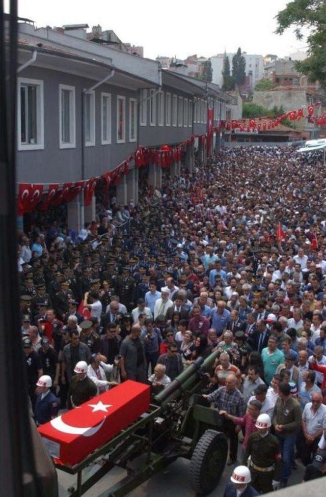 Balıkesir Hem Şehidini Hem Başkanını Uğurladı