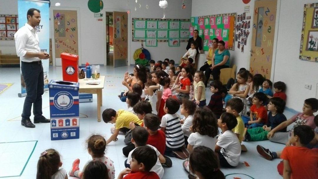 Miniklere Geri D&ouml;n&uuml;ş&uuml;m Bilinci Anlatıldı