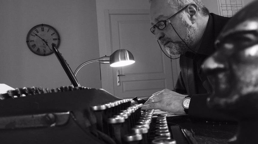 Kemal Kırar&rsquo;ın Kitabı &rsquo;bildiğimiz Gibi Değil!&rsquo; &Ccedil;ıktı