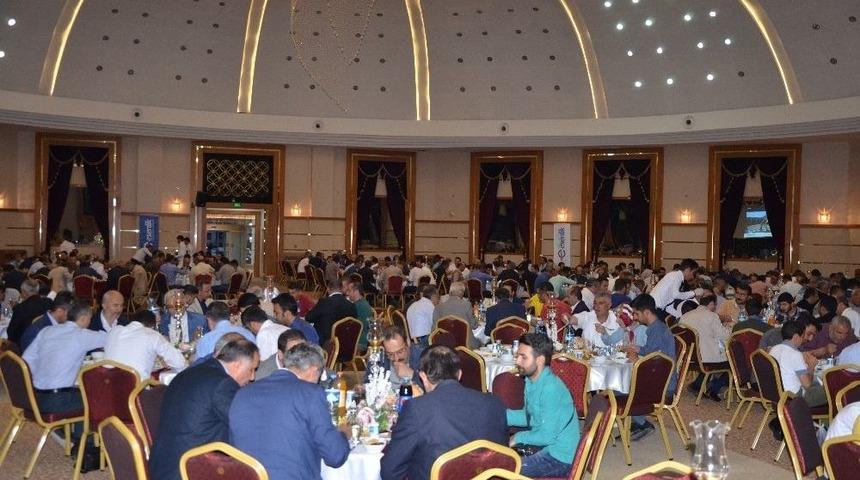 Esenlik&rsquo;den İftar Programı