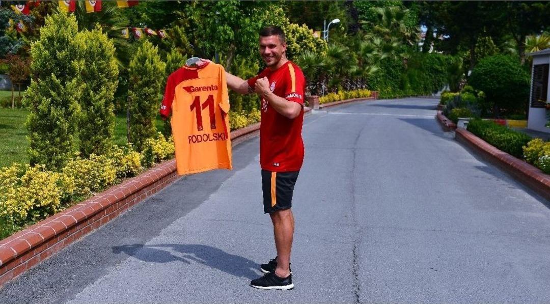 Podolski: &ldquo;kalbim Hep Galatasaray&rsquo;da Kalacak&rdquo;