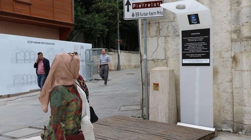 Sadaka Taşları Hayırseverleri Bekliyor