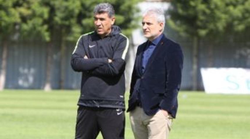 Manisaspor, Teknik Direkt&ouml;r Karafırtınalar İle Yolları Ayırdı