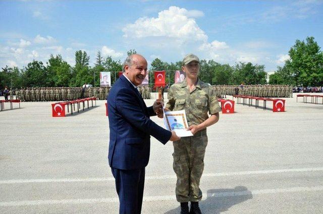 Jandarma Ulaştırma Eğitim Tabur Komutanlığında Görevli Acemi Erler Yemin Etti