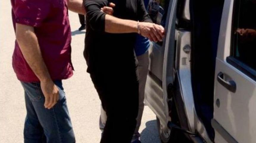 Şehitlere Sosyal Medyadan Hakarete Tutuklama