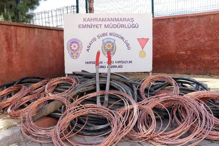 Kablo Hırsızları Suçüstü Yakalandı G3