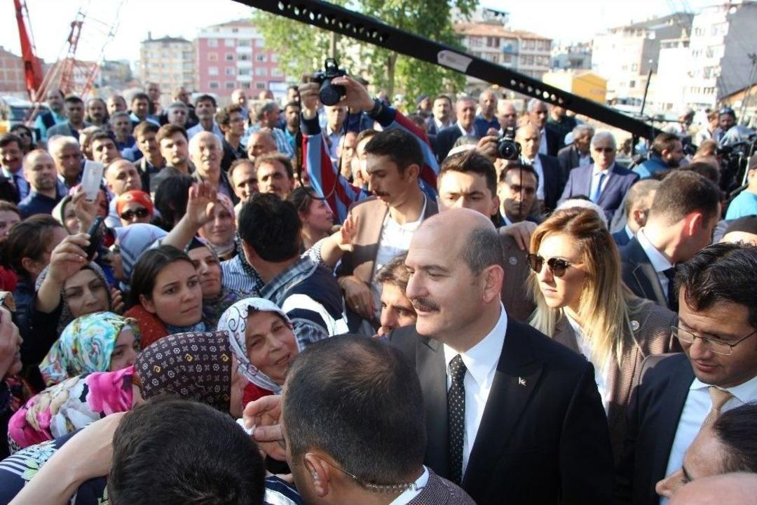 İ&ccedil;işleri Bakanı Soylu Trabzon&rsquo;da