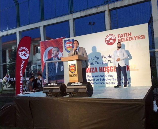 Servis Şoförleri Fatih’te İftar Sofrasında Buluştu