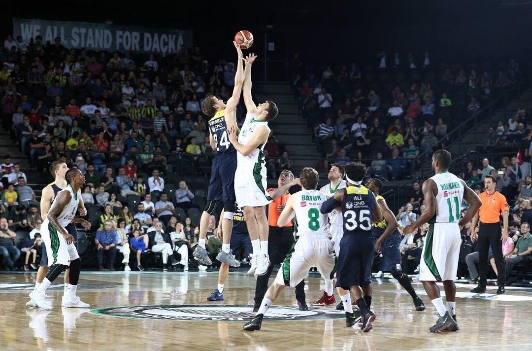 Fenerbah&ccedil;e Finalde