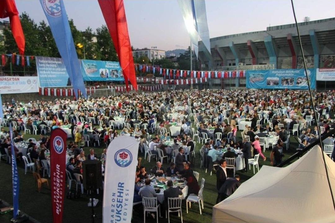 Gaziosmanpaşa&rsquo;dan Trabzon&rsquo;a Kardeşlik İftarı
