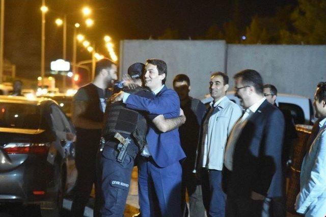 Kaymakam Orucunu Polis Noktasında A&ccedil;tı 1