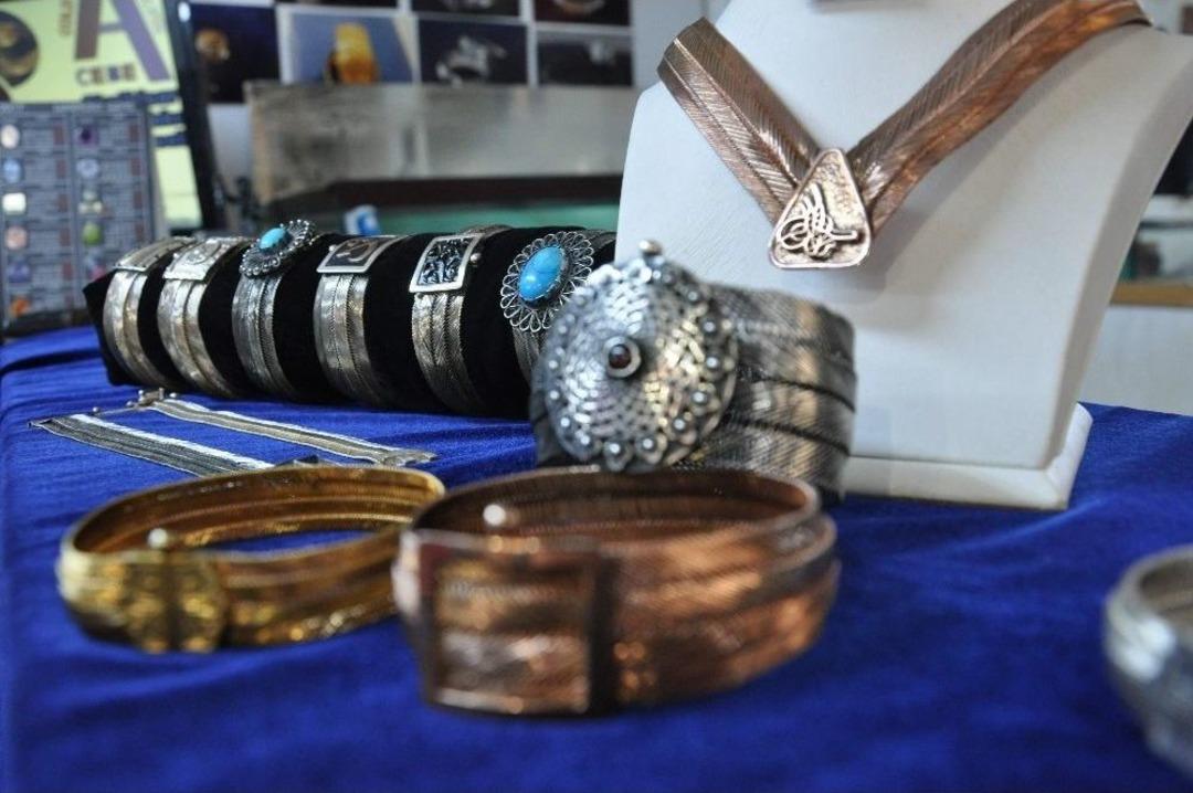 (&ouml;zel Haber) Gelinlik Kızların Hayali &rsquo;sivrihisar Cebesi&rsquo;ni Eski G&uuml;nlerine D&ouml;nd&uuml;rmeye &Ccedil;alışıyorlar