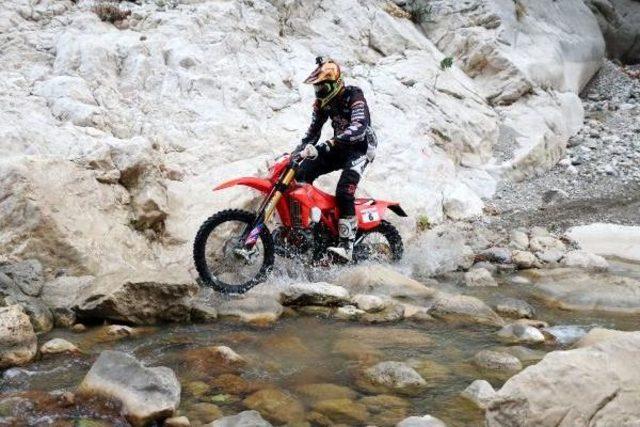 Kemer Doğa Ve Motor Sporları Merkezi Oldu