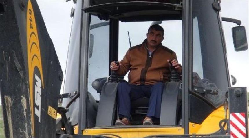 İş&ccedil;i Gibi &Ccedil;alışan Başkan