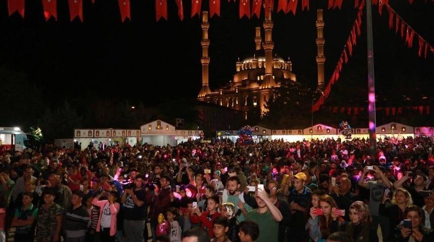 Ramazan&rsquo;da Kırıkkaleliler Ramazan Sokağı&rsquo;nda